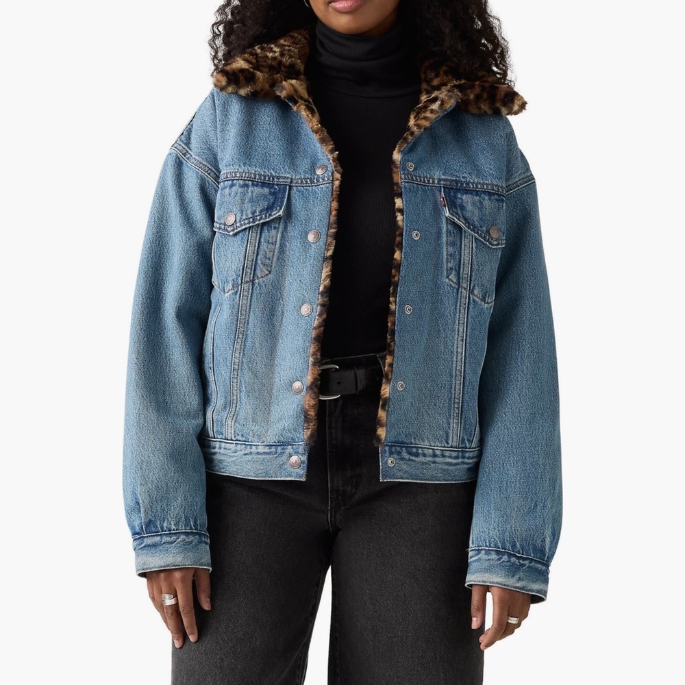 Levi's 90’s Faux Fur Collar Leopard Print Sherpa Lined Denim Trucker Jacket